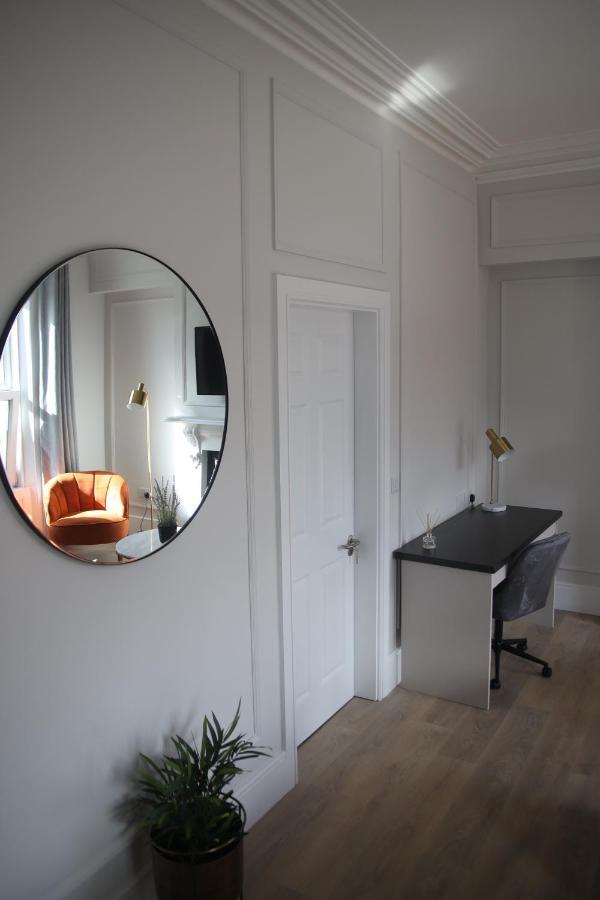 Crawford House- Scholarlee Living Apartments Корк Экстерьер фото
